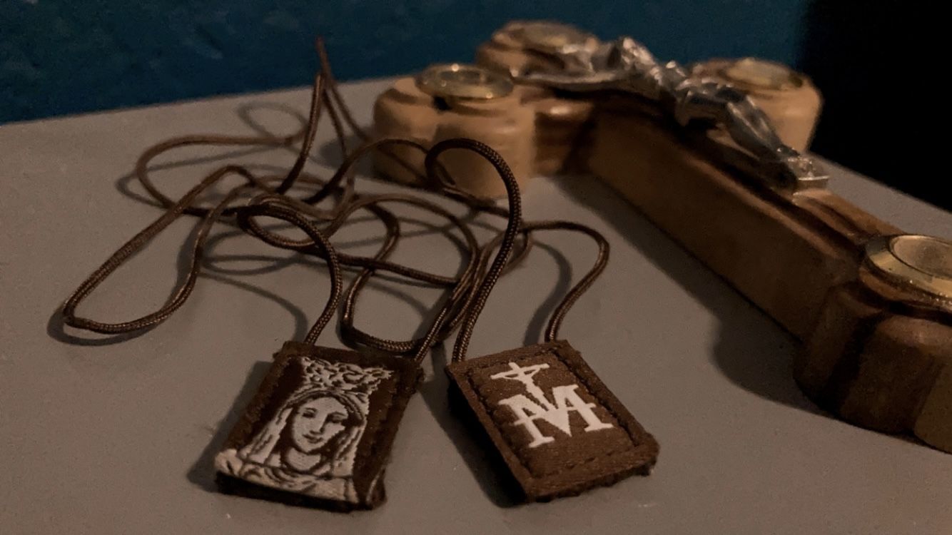 Customer photo review of Premium Brown Scapular, Brown & Cream, Our Lady of Mt. Carmel (Mini)