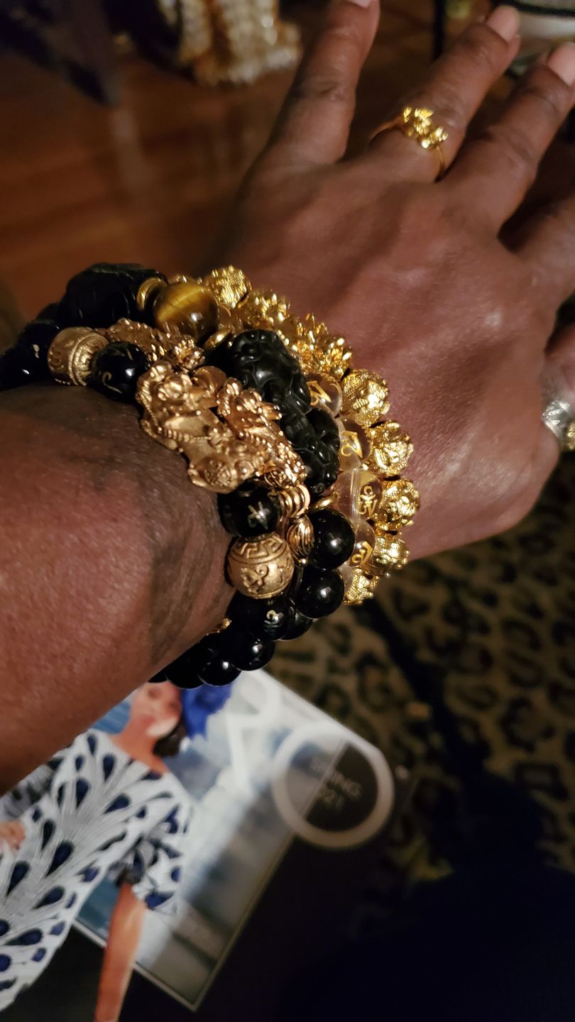 Customer photo review of Natural Gold Obsidian Double Pi Yao Wealth Bracelet