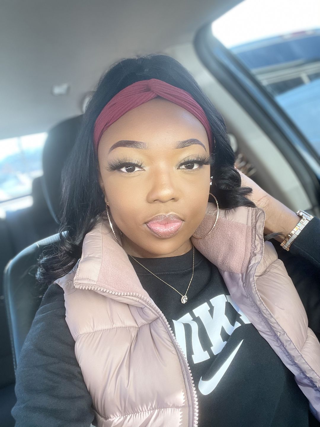 Customer photo review of Melissa Body Wave Human Hair Headband Wig