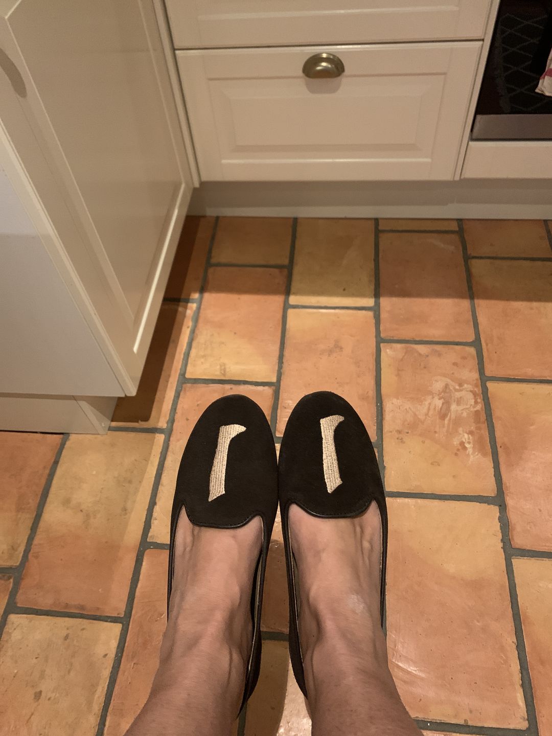 Customer photo review of AUGUSTA SHEEPSKIN Coffee Brown Suede
