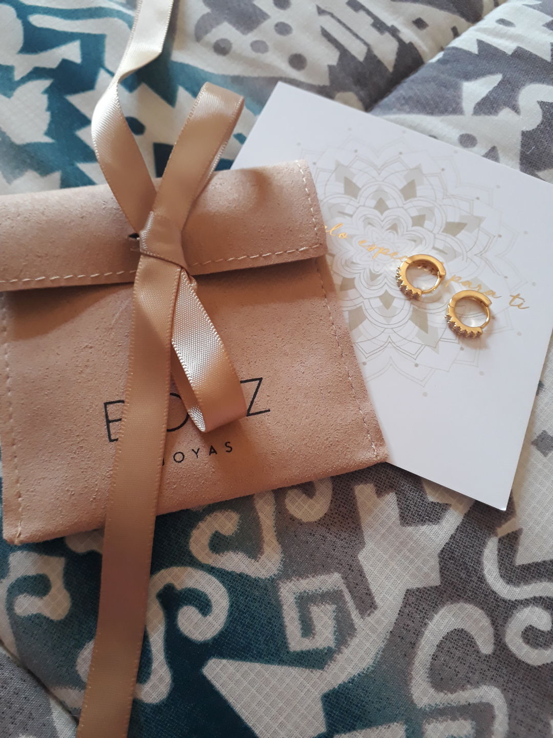 Customer photo review of ARGOLLAS POLAR BAÑADAS EN ORO