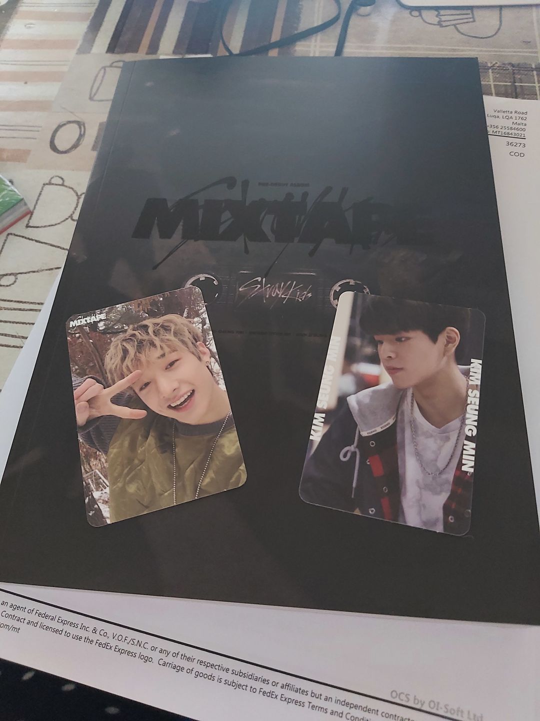 Customer photo review of STRAY KIDS - DEBUT ALBUM [MIXTAPE]