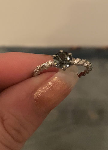 Customer photo review of Charcoal Skull Bath Bomb - Midnight Silver Ring Collection Made with Crystals from Swarovski®
