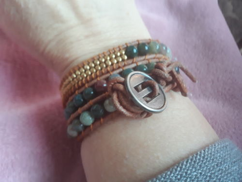 Kundenbewertung mit Foto zu "Inner-Light" Wickelarmband aus indischem Achat und Kupfer