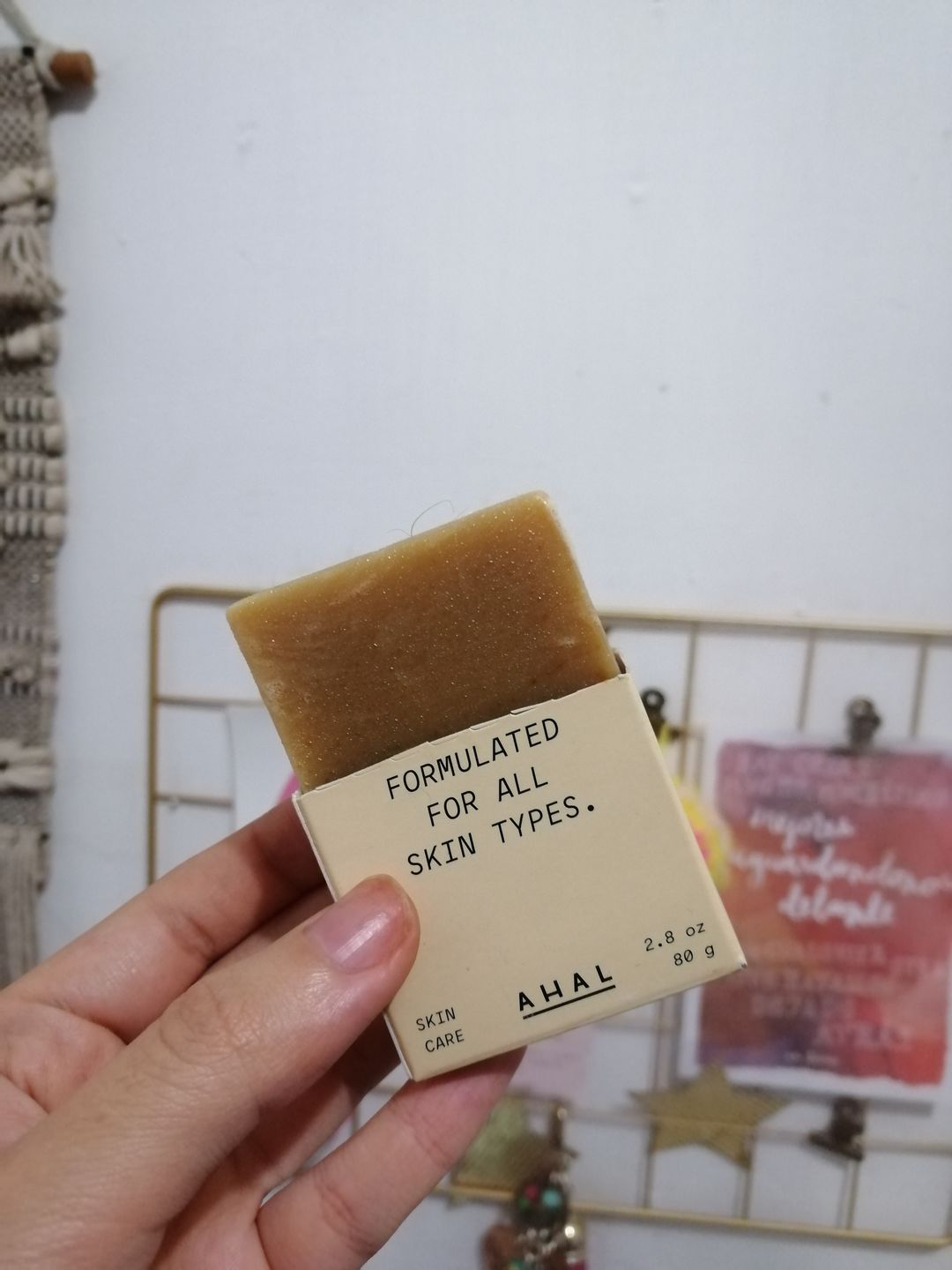 Customer photo review of Mayan Honey Facial Soap / Jabón Facial de Miel Maya