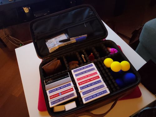 Customer photo review of CLOSE UP LUXURY HAND BAG BY TCC