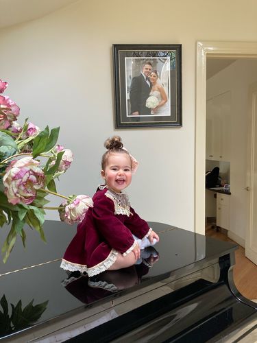 Customer photo review of 12.5 x 17.5 cm Free Standing Acrylic Photo Block