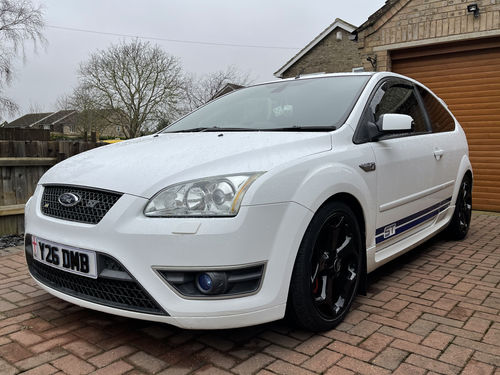 Customer photo review of Ford Focus ST MK2 Pre-Facelift (2005 - 2008)