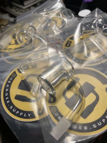 Customer photo review of Thick Flat Bottom Quartz Banger