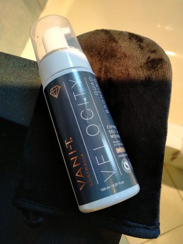 Customer photo review of Velocity Express Self Tan Mousse + Bronzing Mitt - Self Tan Applicator (SAVE 15%)
