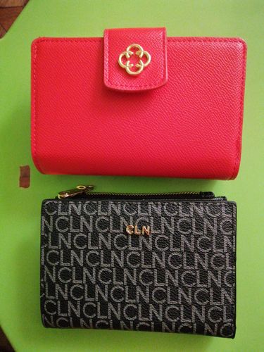 Customer photo review of Affection Wallet