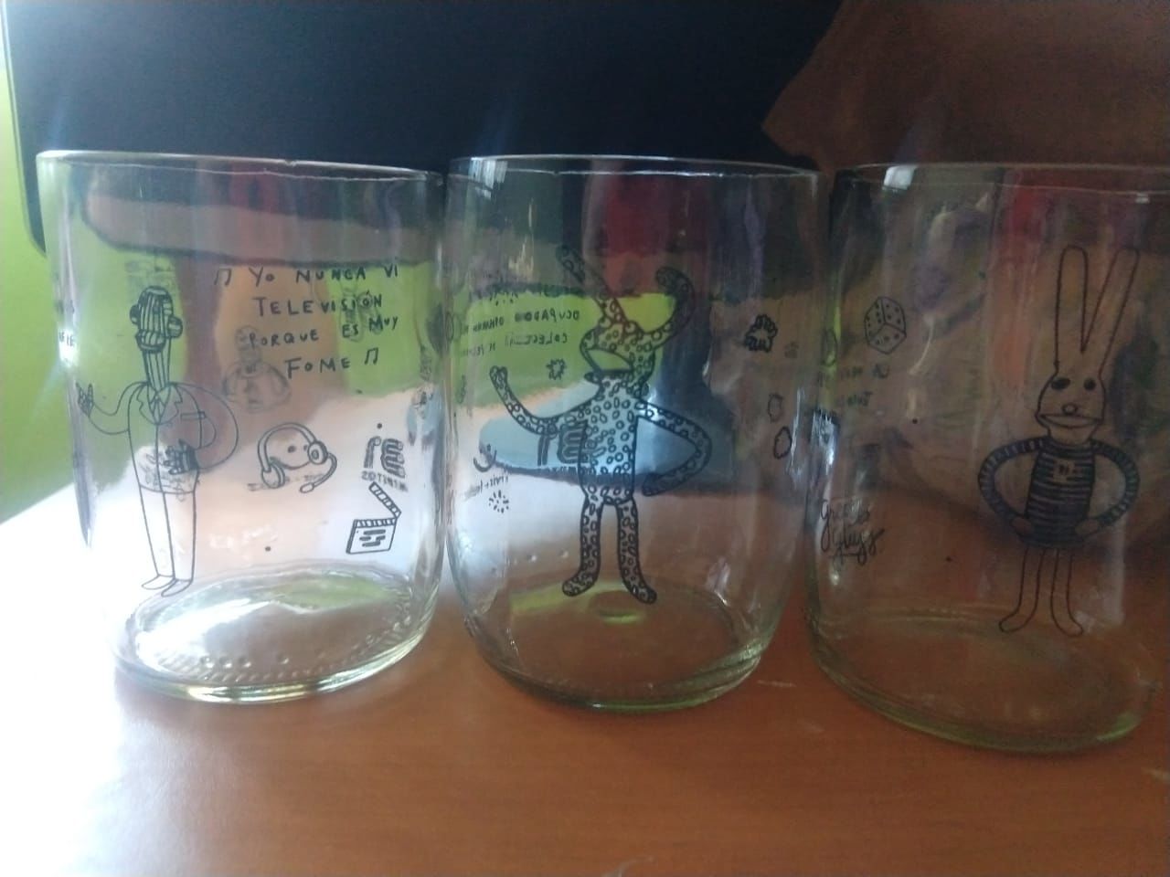 Customer photo review of Pack Estudio 31 Minutos Juegos de 6 Vasitos 200 Ml