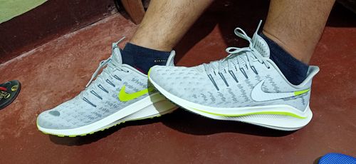 Customer photo review of Nike Men's Air Zoom Vomero 14