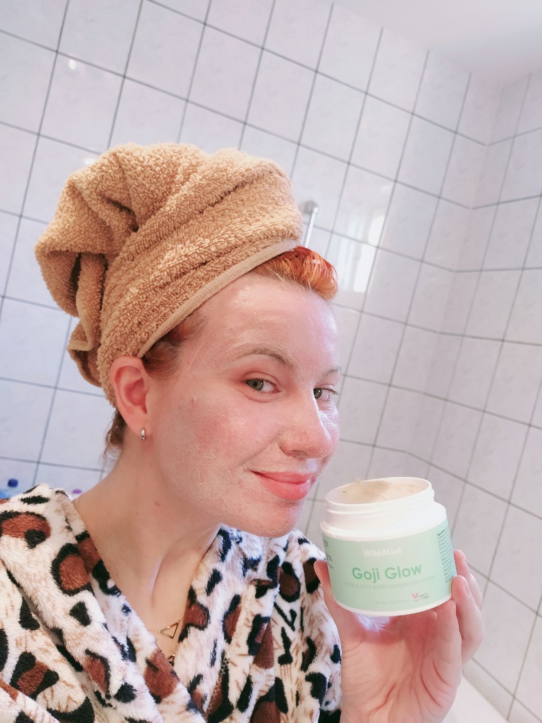 Customer photo review of Goji Glow