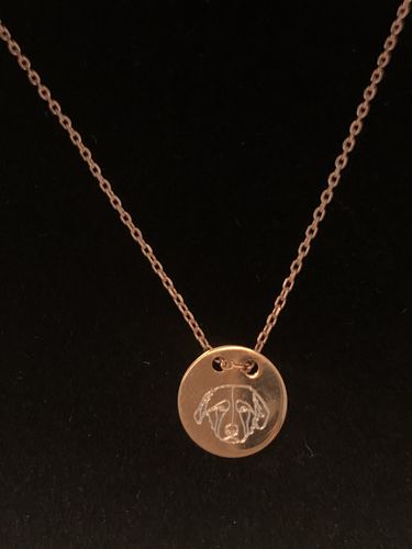 Customer photo review of Rosé Gold Dipped Lineart Love Halskette