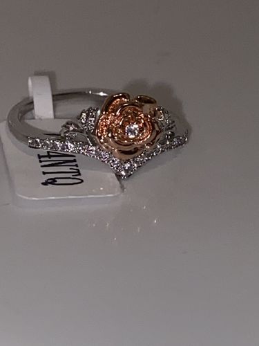 Customer photo review of Princess Bath Bomb - Crown Ring Collection