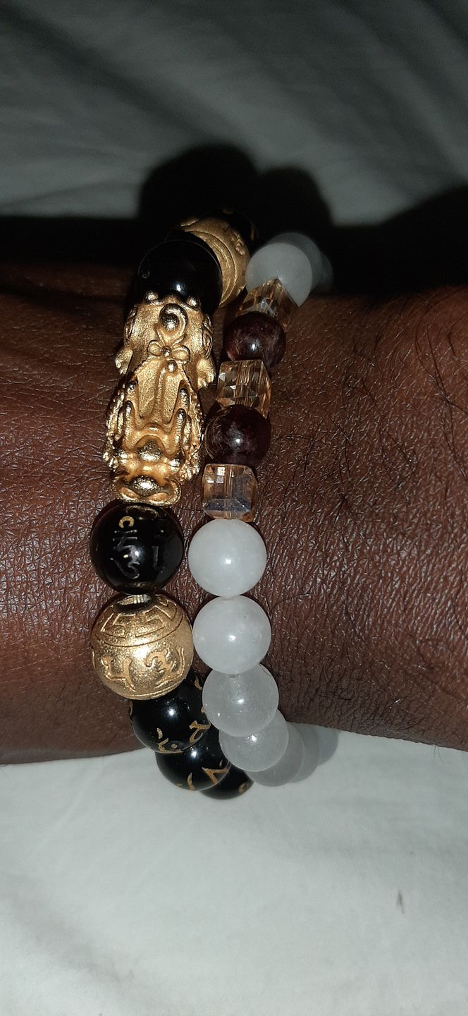 Customer photo review of Natural White Chalcedony Positivity Bracelet