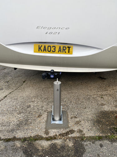Customer photo review of Stainless Steel Retracta-Post 500
