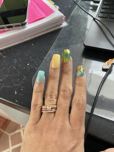 Customer photo review of Louily Stackable Art Deco Half Eternity 0.6 Ct Marquise Cut Women's Wedding Band Set In Sterling Silver