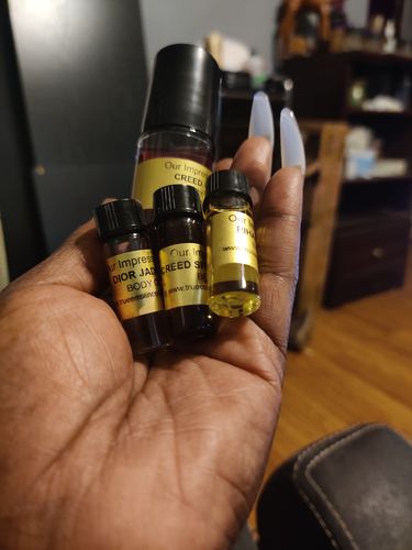 Customer photo review of Free Body Oil Samples 5ML Samples - 2 Per Customer
