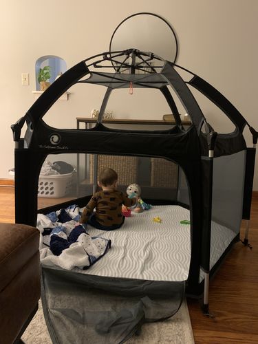 Customer photo review of Pop N' Go® Playpen