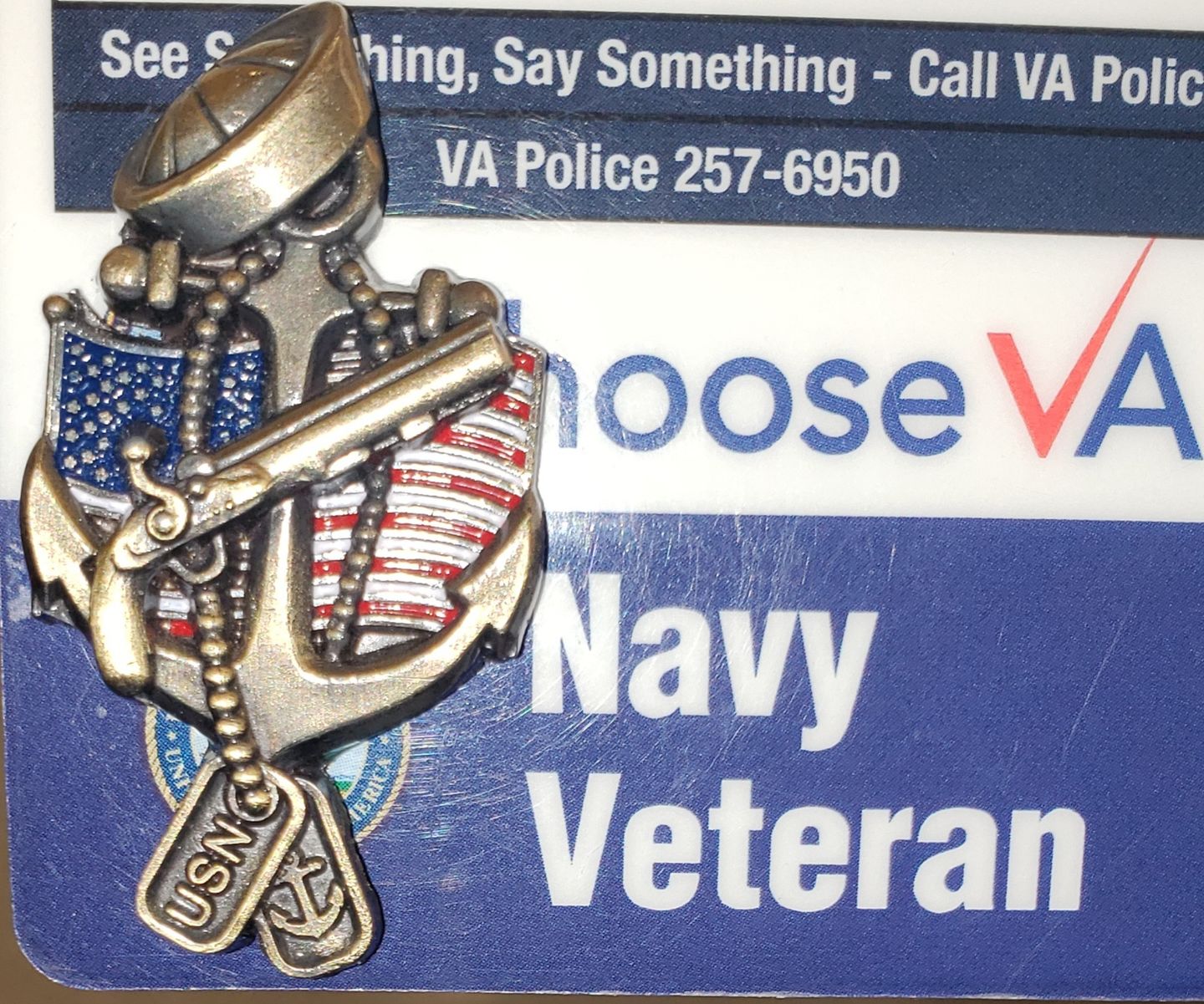 Customer photo review of US Navy Veteran Pin