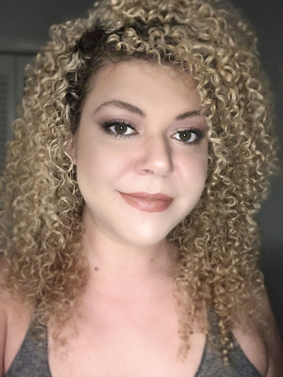 Customer photo review of Defining Flaxseed Gel for Curly Hair with Organic Jojoba Oil for Moisture and Lavender Fragrance