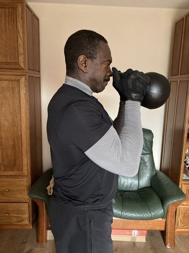 Customer photo review of BLACK CAST IRON KETTLEBELL available from 4kg to 24kg