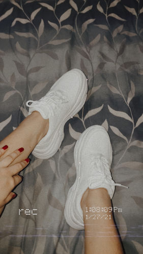 Customer photo review of Yucca Flat Sneakers