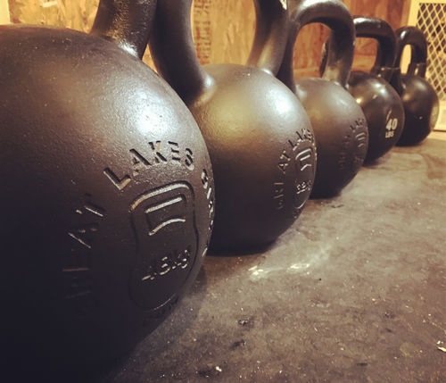 Customer photo review of 32kg / 70lbs E-coated Cast Iron Kettlebell