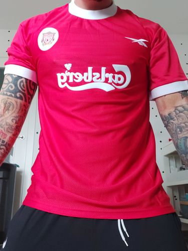 Customer photo review of Liverpool 1998 Home kit
