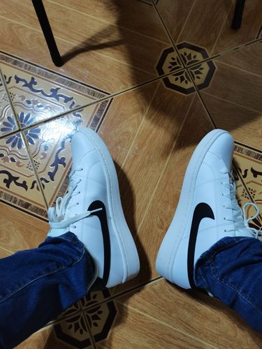 Customer photo review of Nike Men's Court Royale 2 Low