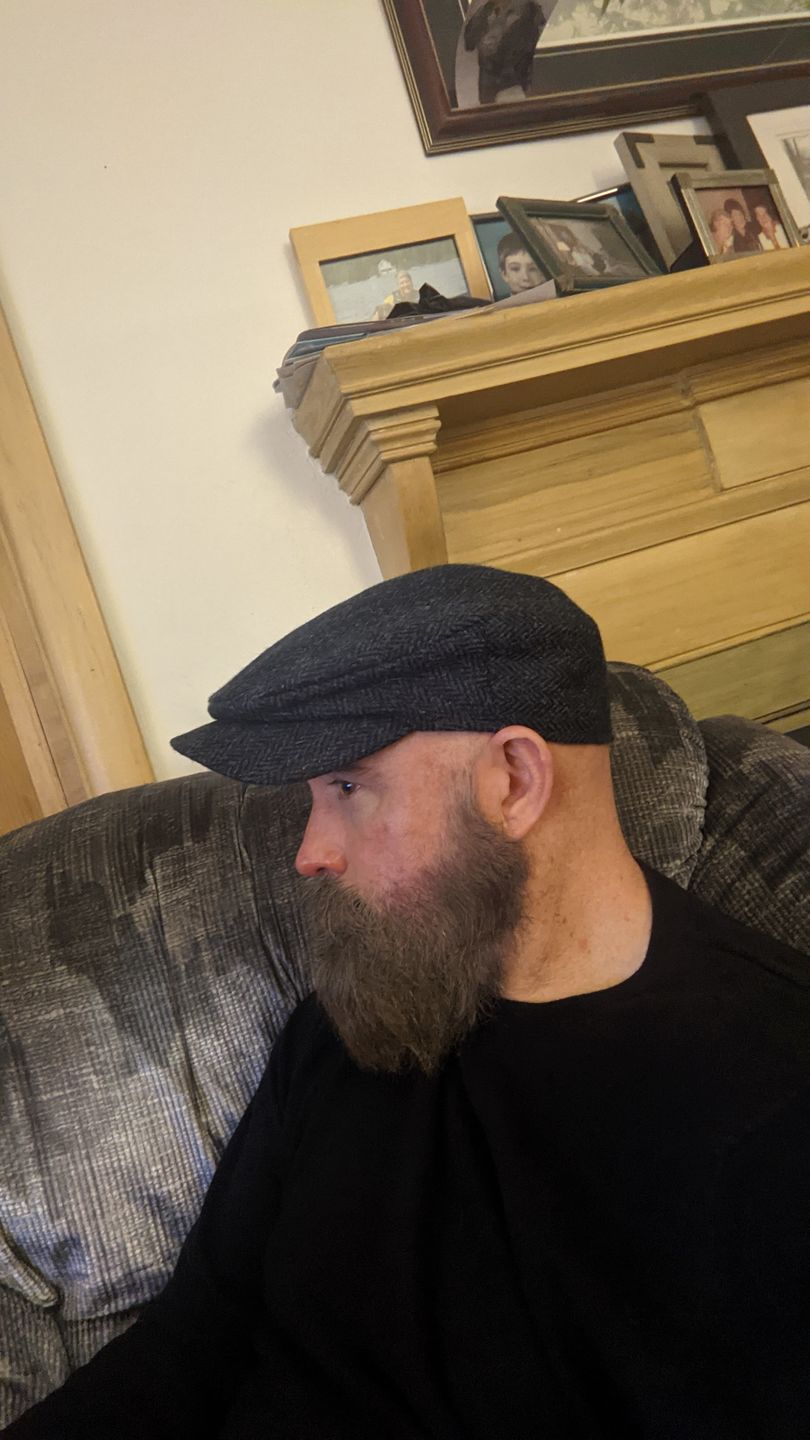 Customer photo review of Daithi Cap Tweed