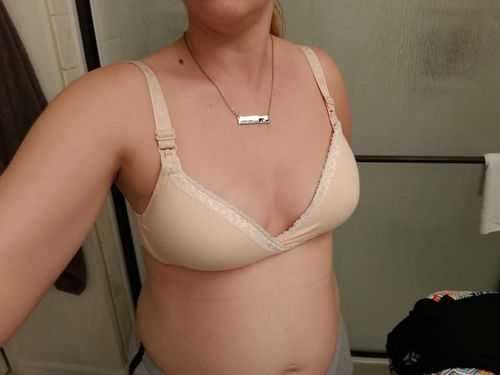 Customer photo review of Momma's Comfy Maternity Bra