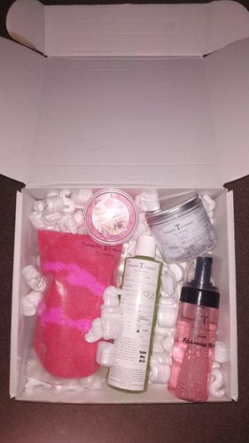 Customer photo review of Budget Box