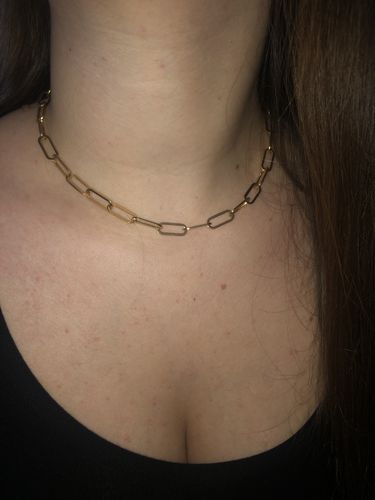 Customer photo review of Monika Chain Necklace