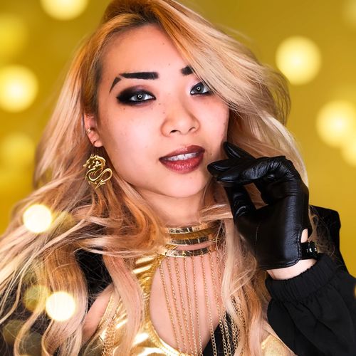 Customer photo review of Quartz Prescription Contact Lenses