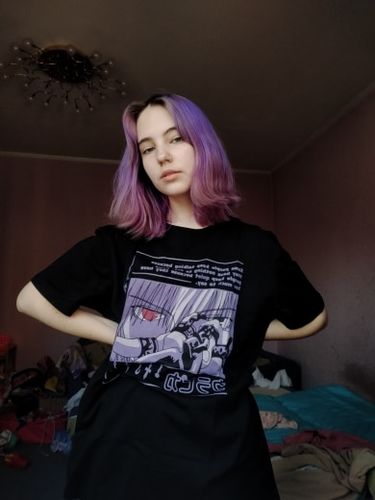 Customer photo review of Kurapika - Scarlet Eyes Tee