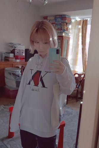 Customer photo review of Kawaii Style Hunter Logo Hoodie