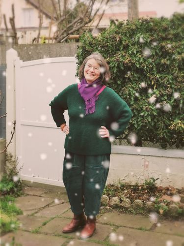 Customer photo review of Plus Size - Women Winter Corduroy Elastic Waist Pants