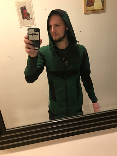 Customer photo review of QUEEN Hoodie