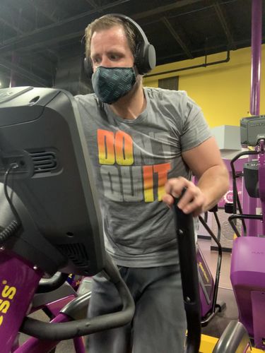 Customer photo review of Do It, Don't Quit - Men's Sweat Activated T-Shirt