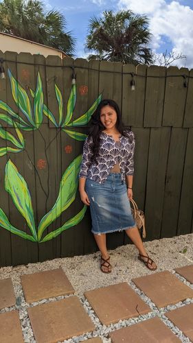 Customer photo review of Heather Midi Skirt