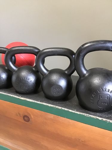 Customer photo review of 14kg / 31 lbs E-coated Cast Iron Kettlebell