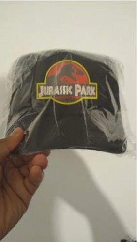 Customer photo review of Casquette Jurassic Park