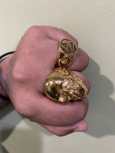 Customer photo review of ALL SEEING EYE TRIANGLE GOLD RING