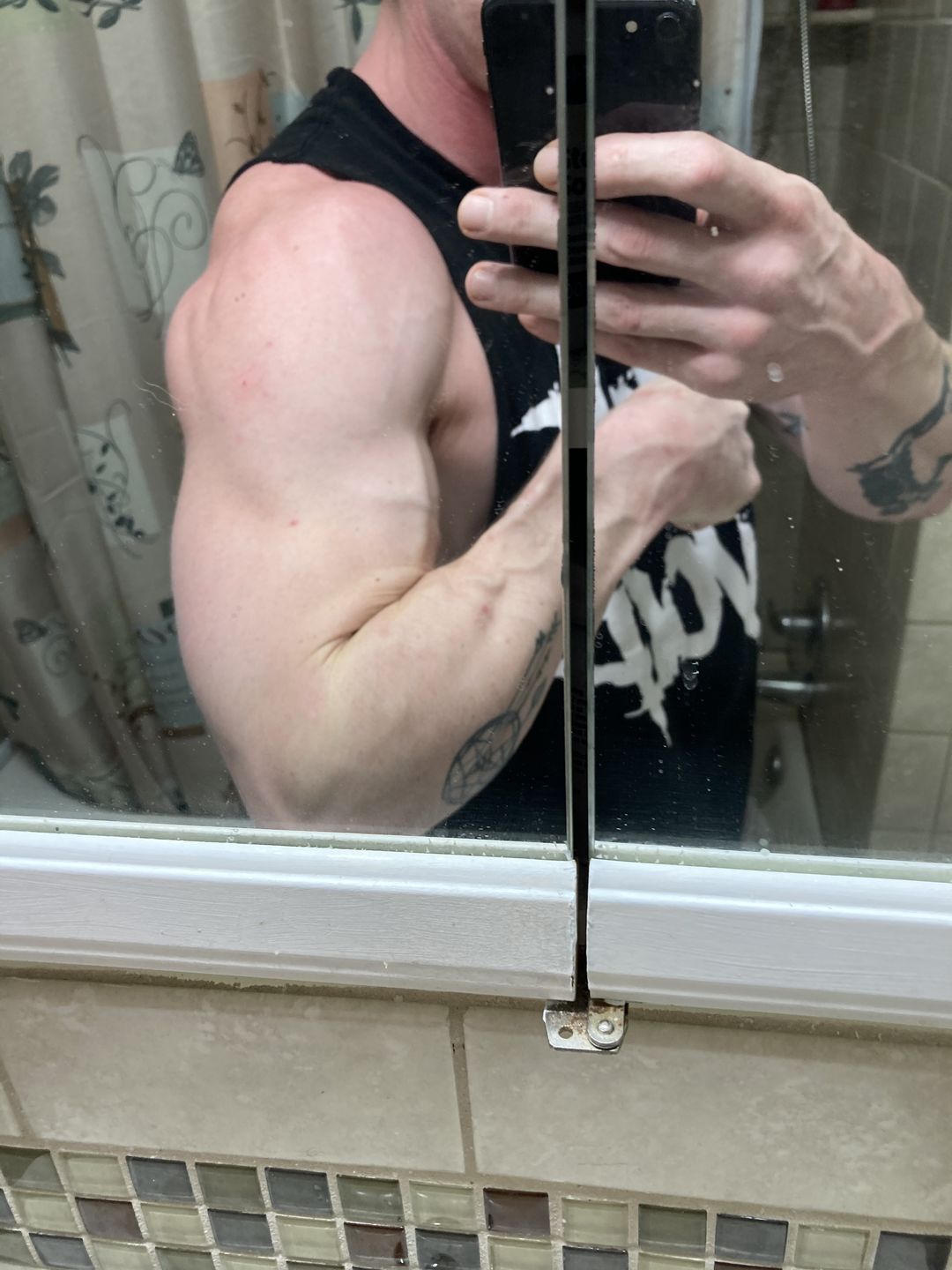 Customer photo review of Thunderstruck