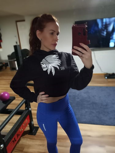 Customer photo review of 17- Apache Crop Hoodie