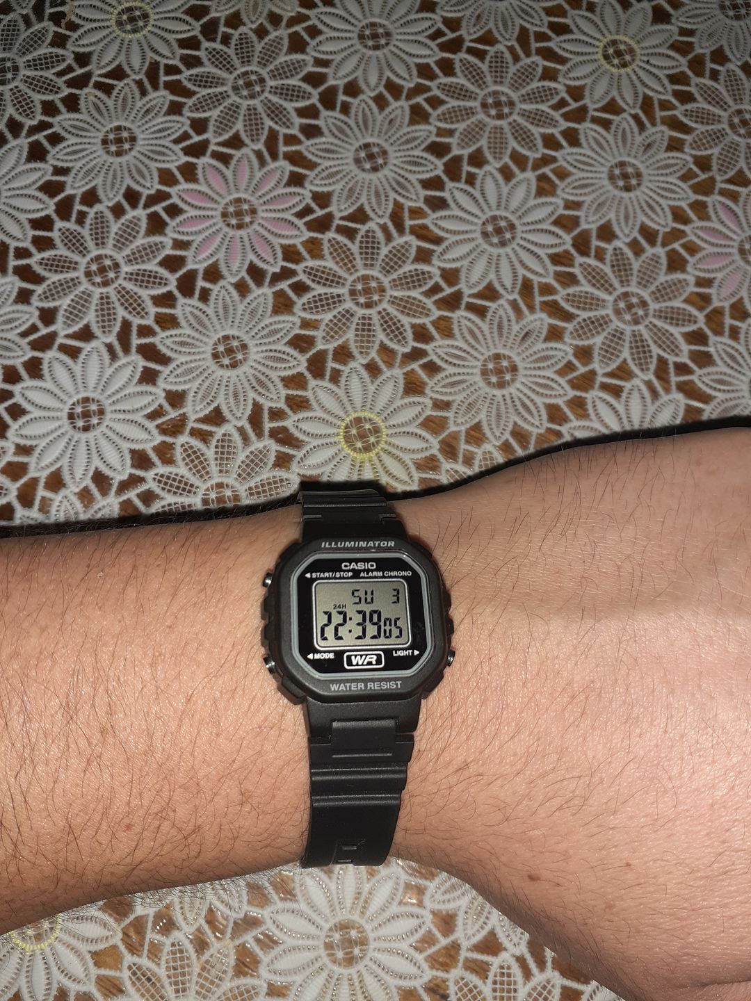 Customer photo review of Reloj Casio Vintage LA-20WH-1ADF Negro