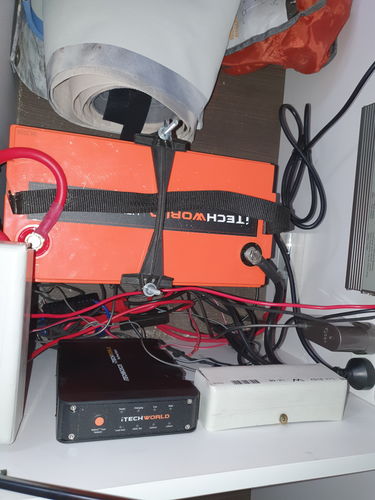 Customer photo review of Dual input 25A In-Vehicle Battery Charger DC iTECHDCDC25 DCDC